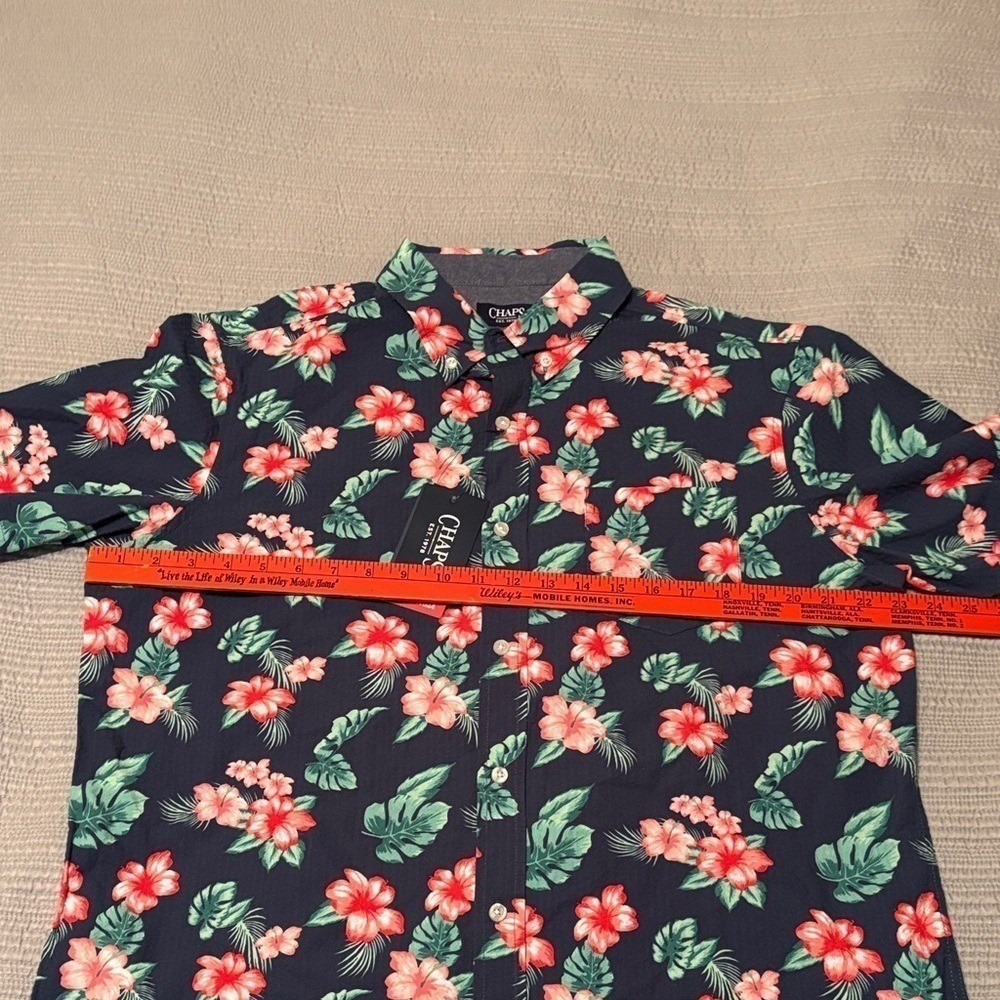 NWT Chaps Men's Navy and Red Floral Shirt - Picture 8 of 12